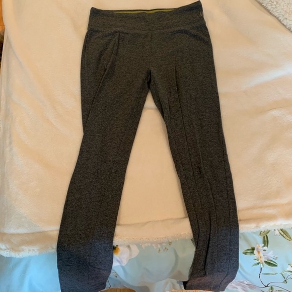 Joe fresh dark grey leggings size xs - Picture 3 of 3